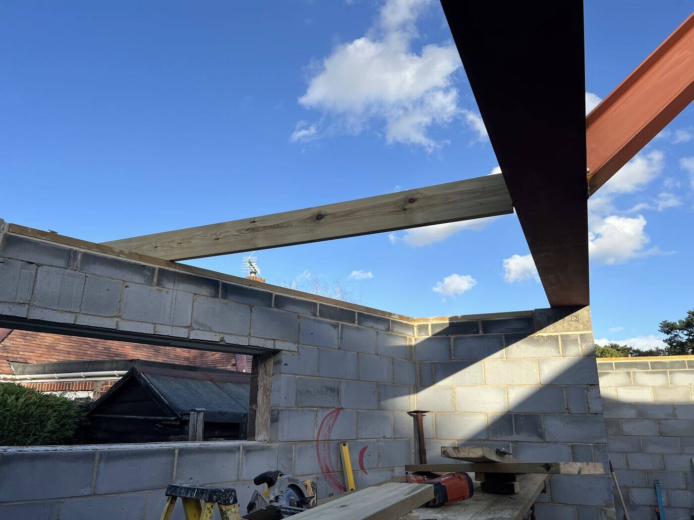Blockwork and steel on a rear extension